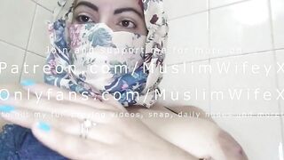 Real Amateur Arab Muslim Milf Masturbates Squirting Vagina And Having Fun With Titted On Web Cam