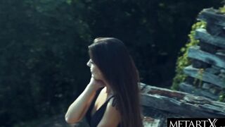 See this Goddess chick fingerbanging her unshaved cunt on the balcony
