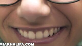 MIA KHALIFA - Lebanese Queen Removes Her Hijab And Clothes Inside A Outside Library