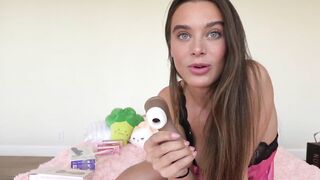Adorable PAWG Solo Masturbation
