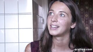 Tanja masturbates outdoors - ersties