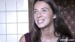 Tanja masturbates outdoors - ersties