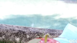 Inked Screwed Bunny Candy Sexton Makes herself cum