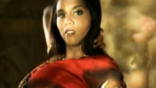 Punjab cougar Bombshell Is Awesome When She Dances