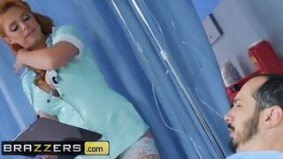 Brazzers - Huge Tit Redhead Nurse Penny Pax Gets Butt Banged