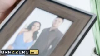 Brazzers - Huge Tit Phat Booty cougar Ava Addams Cheats