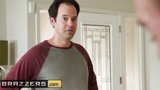 Brazzers - Crazy Cheerleader Gia Derza Loves Sneaky Sex