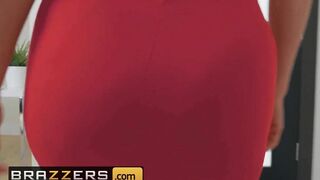 Brazzers - Huge Ass Teenagers AJ Applegat give up Anal