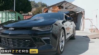 Brazzers - Tattooed Pornstar Katrina Jade Likes it Hard