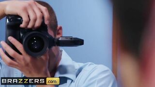 Brazzers - Slender Tiny House Wifey Chloe Cherry Cheats on her Ebony bf