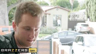 Brazzers - Myt new Stepmom Raven Hart, wants my Penis
