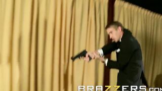 Brazzers - Concealed Agent Danny D Pounds Honey Demon into the Butt