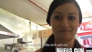 Mofos - Outdoor Pick Ups - The Customer Always Ejaculates First , Valerie Collien