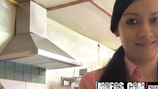 Mofos - Outdoor Pick Ups - The Customer Always Ejaculates First , Valerie Collien