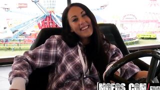 Mofos - Outdoors Pick Ups - Theme Park Pickup starring El Storm