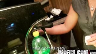 Mofos - Outdoor Pick Ups - Barmaid Wants the Tip , Marie Getty