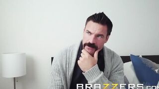 Brazzers - Pure Teenagers Carolina Sweet wants some Old Dick