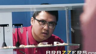 Brazzers - Whitney Wright tries Anal and a new Outfit