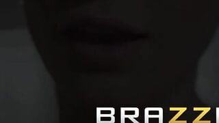 Brazzers - Ashly Anderson wants some Post Workout Penis