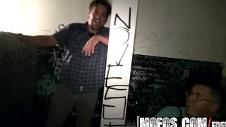 Mofos - Real Thot Party -Girls night out ends into Toilet group sex