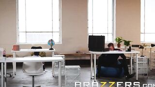 Brazzers - Angel Wicky knows how to Start it up