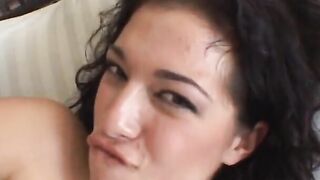 Hoe with nice tits and huge round booty blows huge ebony meat