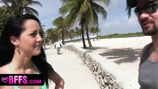 5 Bae BFFs Celebrate The Spring Break By Sharing Penis