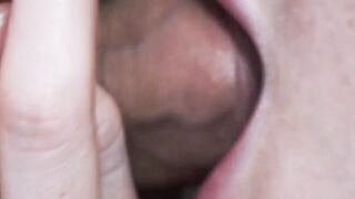 This lusty women licks my penis like a lollipo so Bae