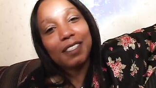Bubble ass african skank takes rough pounding on the sofa