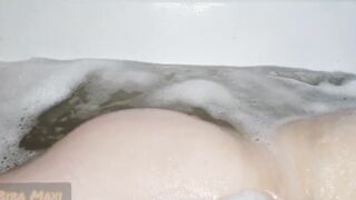 Caresses Herself inside Hot Tub and Jizzes with Toy into Tight Cunt
