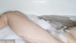 Caresses Herself inside Hot Tub and Jizzes with Toy into Tight Cunt