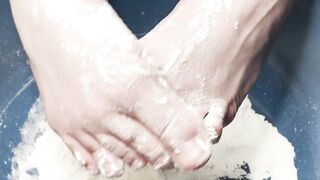 COOL HOT FOOT