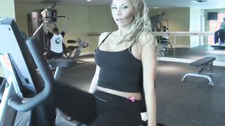Betty is a blonde 19 yo who gets a penis into her mouth