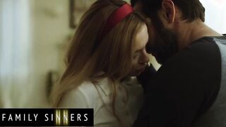 Hard Sex Between Stepsiblings Blonde Hot (Aiden Ashley, Tommy Pistol) - Family Sinners