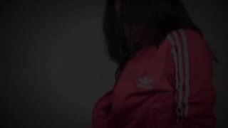 Filling the camgirl with cum during the shoot. Irresistible sex!