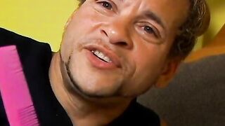 Foxy lady get down and kinky behind the scenes