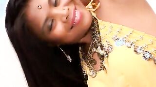 Desi bitch spreads legs and gets Hot fucking from guy