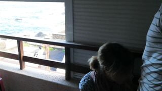 Balcony bj really near the people