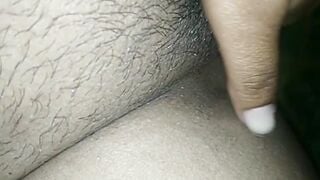 Goddess bangla boudi fingers her tight snatch and squirting