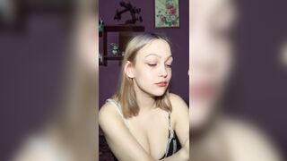 SashaSweet69 blows a sex toy and shows a masterclass