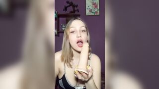 SashaSweet69 blows a sex toy and shows a masterclass