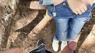 Amateur lovers sex inside the woods