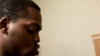 African stud fucks ebony thot after shaving her unshaved snatch