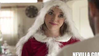 Anny Aurora Is the Hottest SANTA You would Like To SCREWED