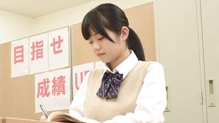 https://bit.ly/3mvVbPU　"Don't look ... pissing drips ..." A chick into uniform who can't stand the satisfaction of incontinence inside a Japanese style restroom and is filled with diuretics and aphrodisiacs by a metamorphosis instructor.[Part 2]