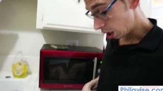 PHILAVISE-Milf has her way while dad's away Xmas unique