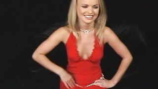 Stunning tight blonde inside diamond belt loves getting doubled