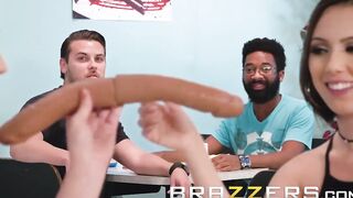 Brazzers - Jenna Sativa and Riley Nixon have Sex inside the School Cafitiria