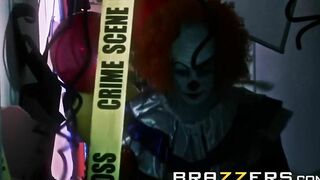 Veruca James Fucks the out of a Clown - Brazzers