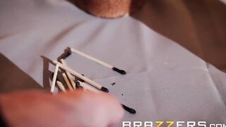 Brazzers - Sammie six has a thing for Firemen